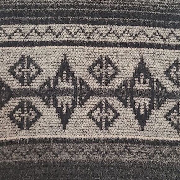 Woolrich Wool Vest Tribal Aztec Navajo Southwestern Print Black & Gray Size M - Picture 11 of 14